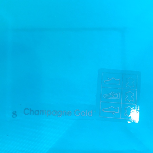 ☀️SOLD☀️ Limited Edition Champagne Gold Tieks size - Picture 8 of 8